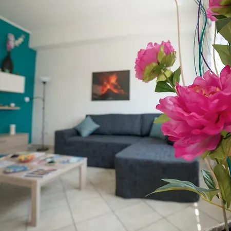 Charming Etna House Apartment