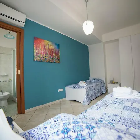 Charming Etna House
